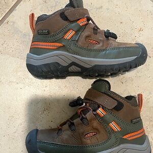 KEEN Kids Boots - Brown and Green with Orange Accents
